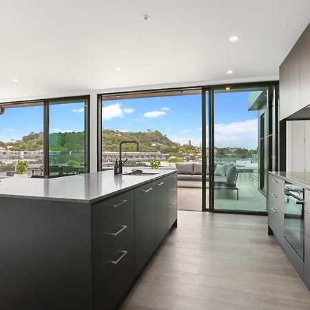 Apartamento Enfield Sky - Brand New Luxury Penthouse Auckland Exterior foto